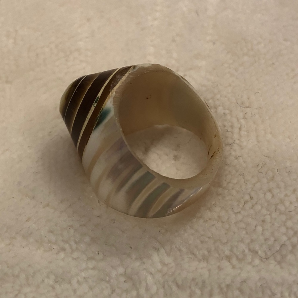 Unique Shell Ring - Picture 3 of 6